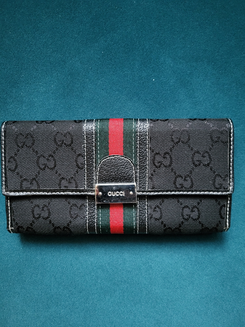 Gucci Black Logo Continental Wallet with Green-Red Stripe